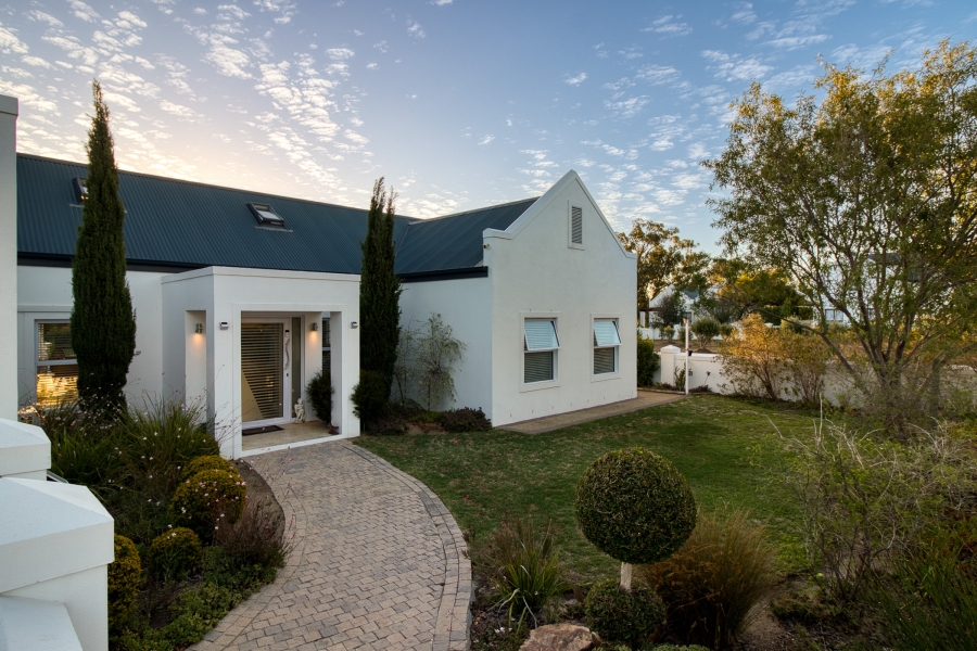 4 Bedroom Property for Sale in Croydon Vineyard Estate Western Cape